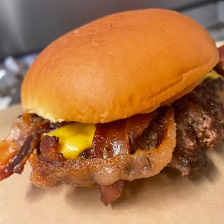 Bacon Cheeseburger