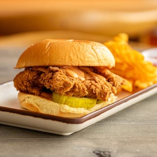 Award Winner crisp Chik'n with side